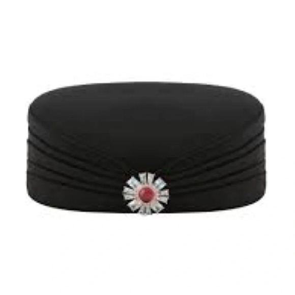 Nana Jacqueline
LOS ANGELES
Keira Diamond Hat (Black) - Picture 1 of 8